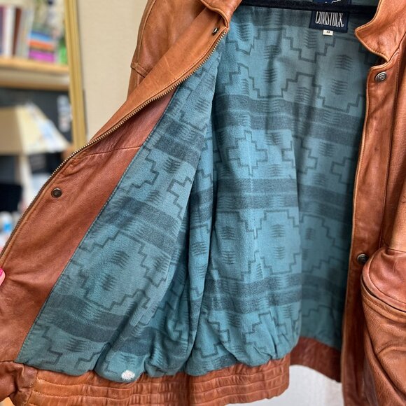 Comstock Endurance Genuine Brown Leather Jacket Size 42 distressed - Picture 4 of 8